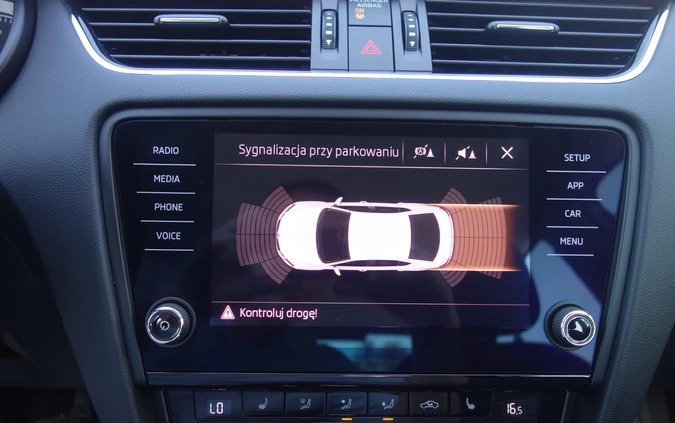Skoda Octavia cena 79900 przebieg: 131224, rok produkcji 2019 z Piastów małe 407